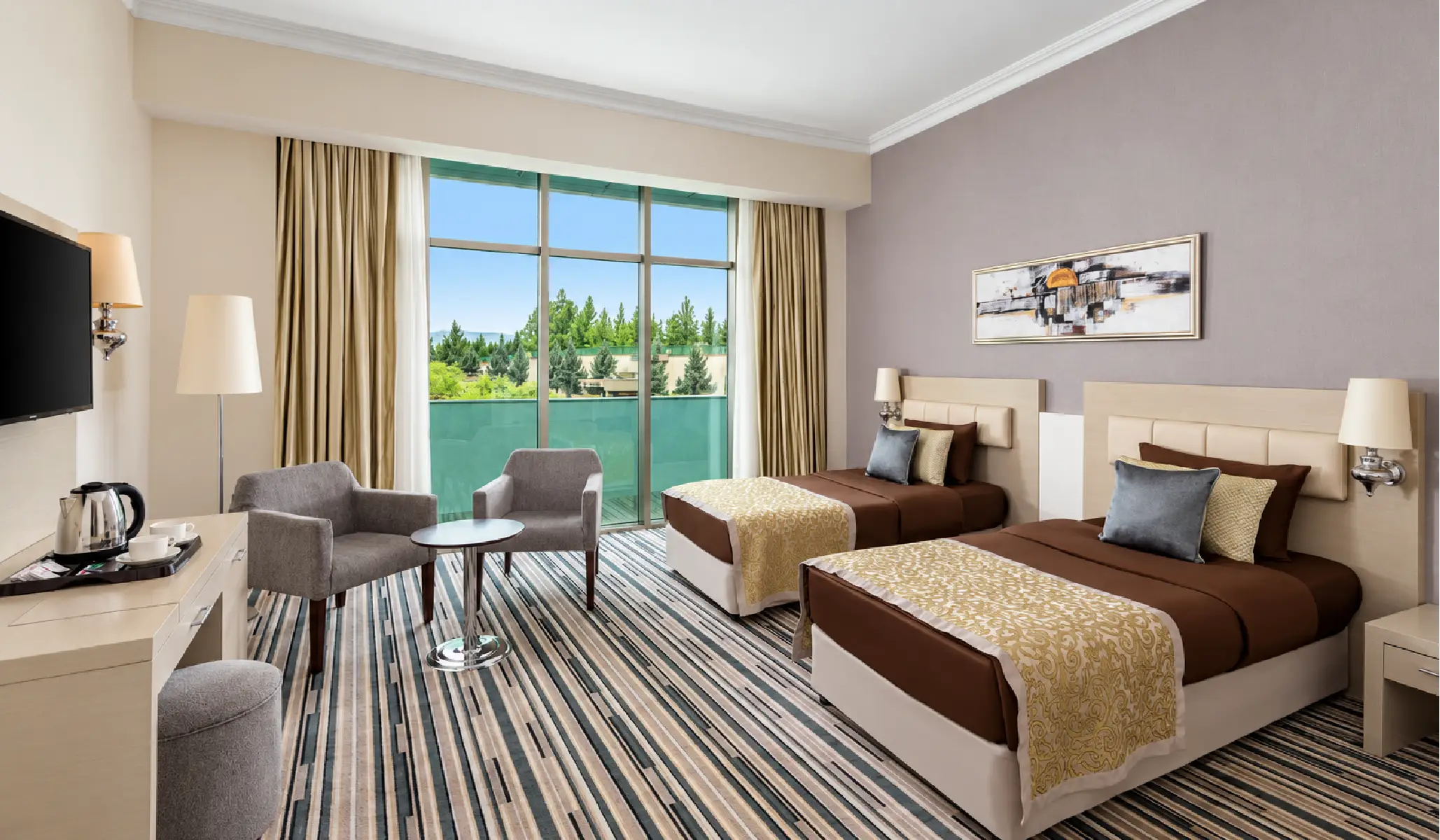 Yunior Suite [1]