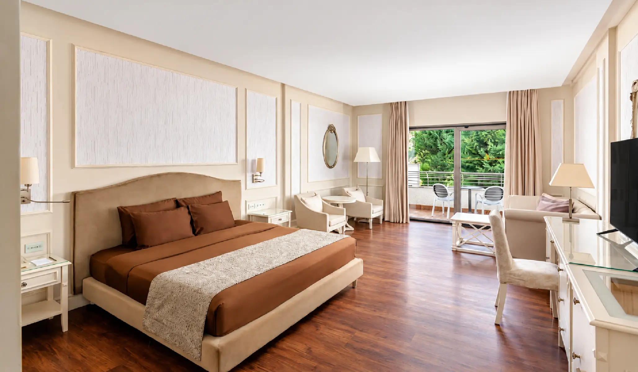 Junior Suite King/ Junior Suite Twin [1]