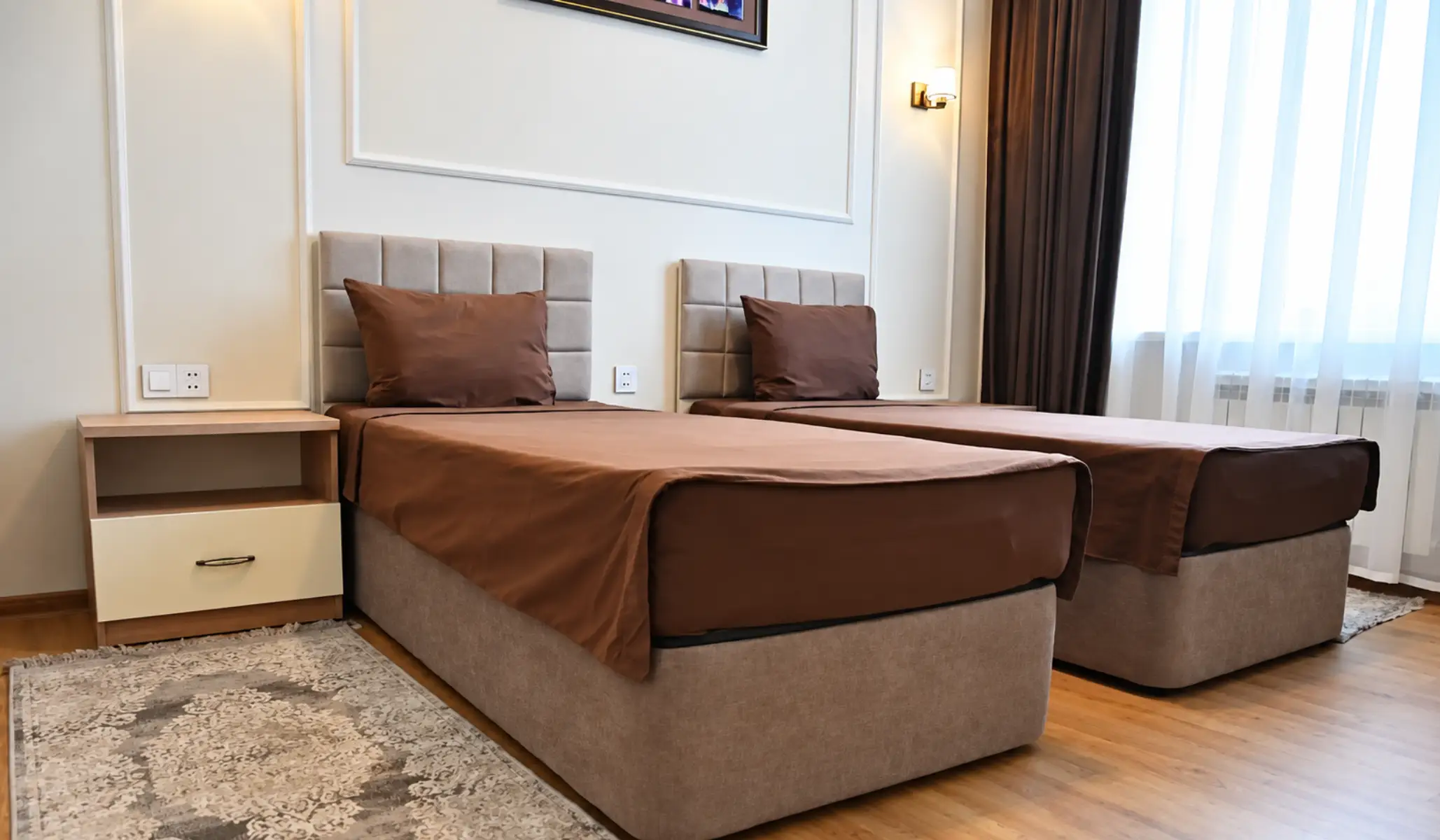 Comfort Room [2]