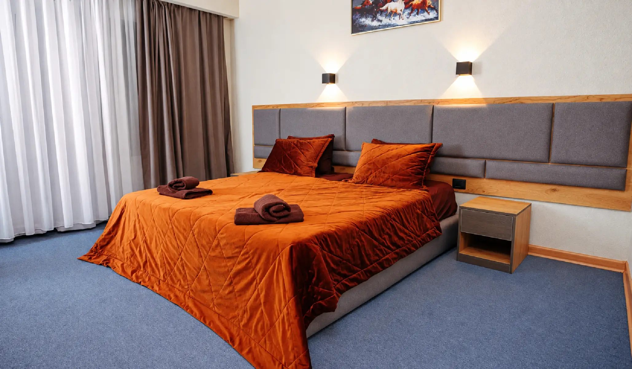 Deluxe room [1]